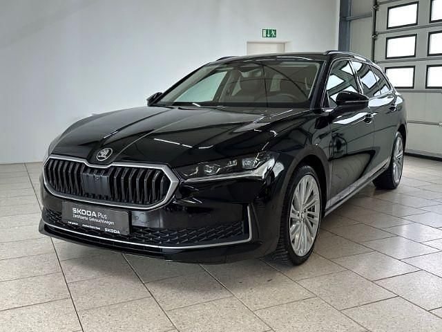 Gebraucht Skoda Superb Selection 150 PS (110 kW) 2024 Schwarz Kombi