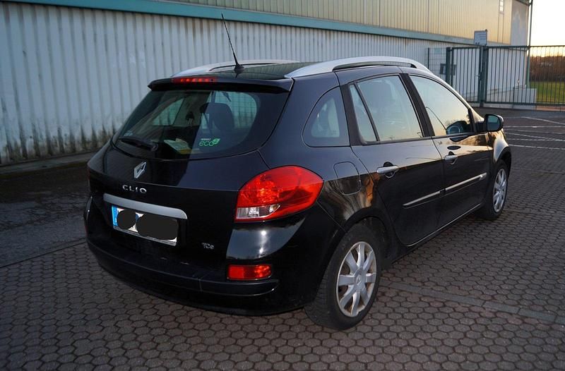Gebraucht Renault Clio GrandTour 103 PS (75 kW) 2011 Schwarz Kombi
