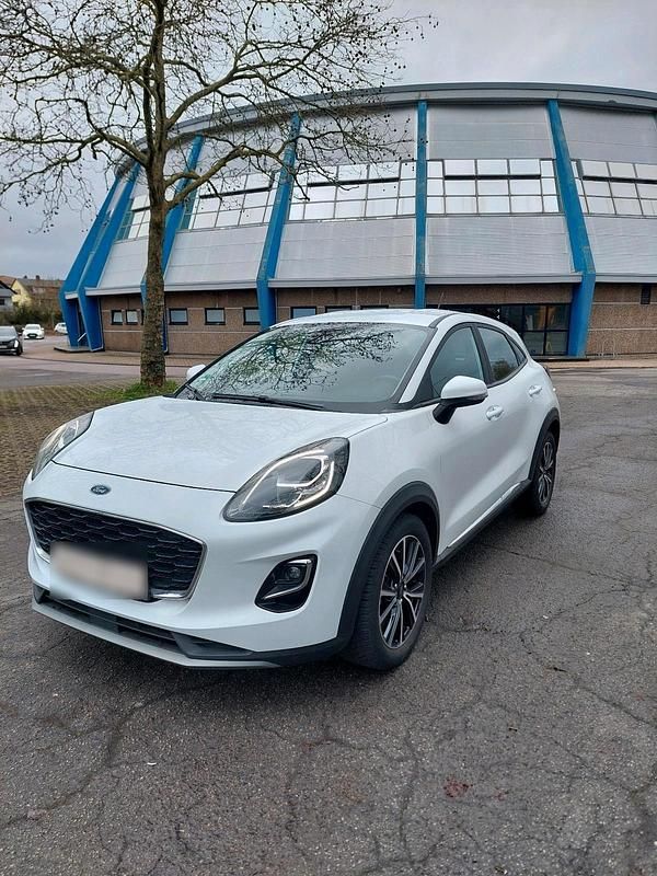 Gebraucht Ford Puma Titanium 125 PS (91 kW) 2020 Weiß SUV