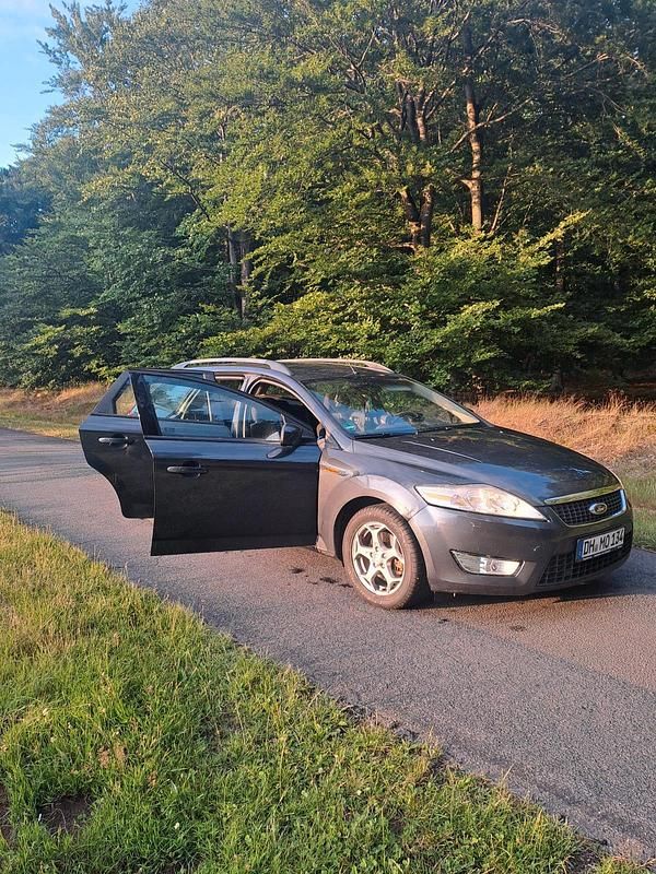 Blau Gebraucht 2008 Ford Mondeo Cabrio | 1.900 € (Fairer Preis) - Bild 1/4