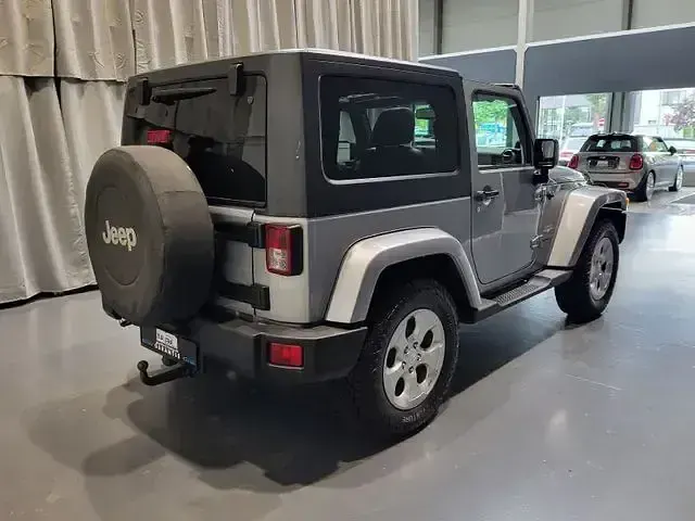 Gebraucht Jeep Wrangler Sahara 200 PS (147 kW) 2013 Billet metallic clear coat SUV