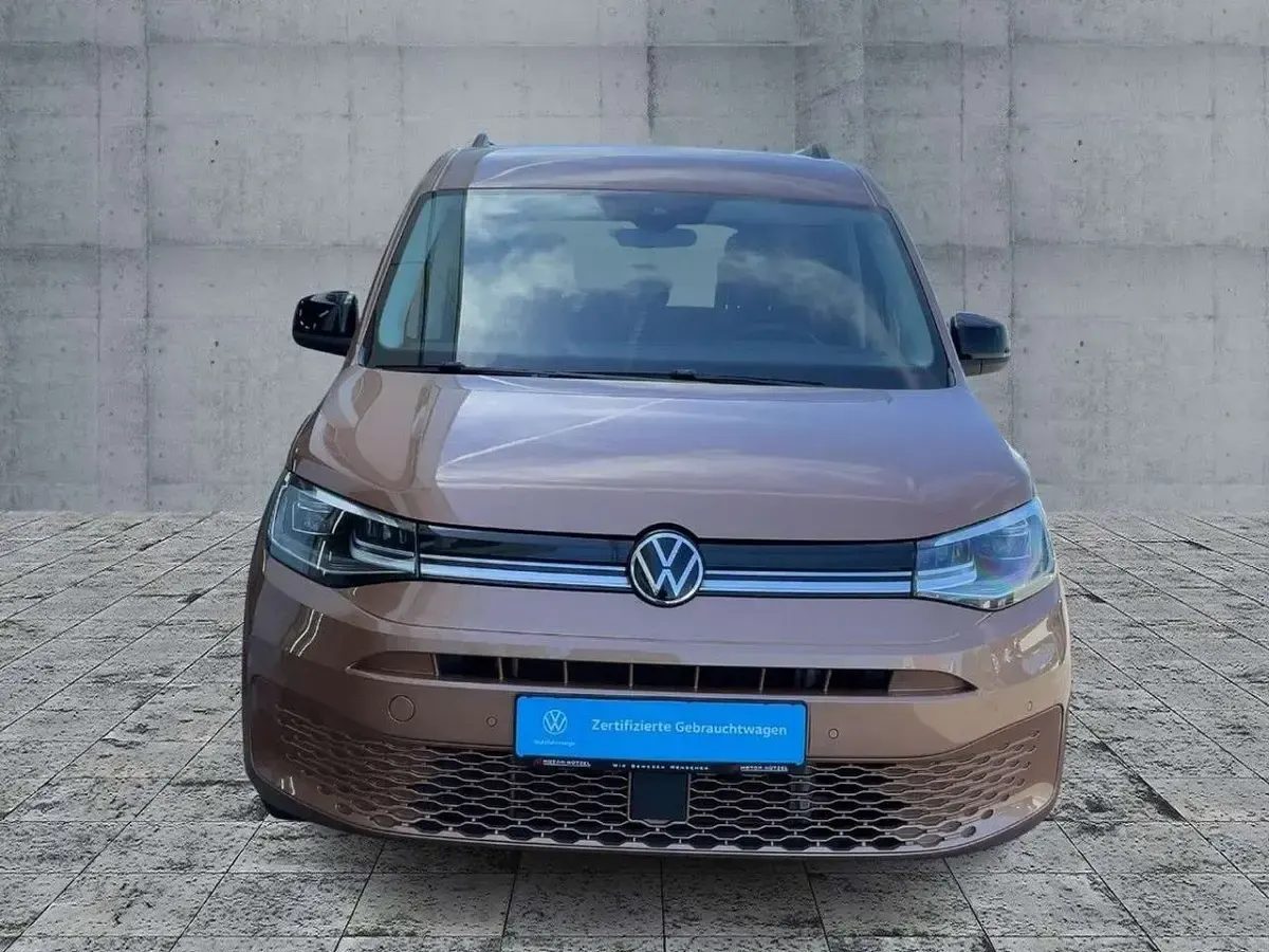 Gebraucht VW Caddy Style 122 PS (89 kW) 2022 Braun Van / Kleinbus
