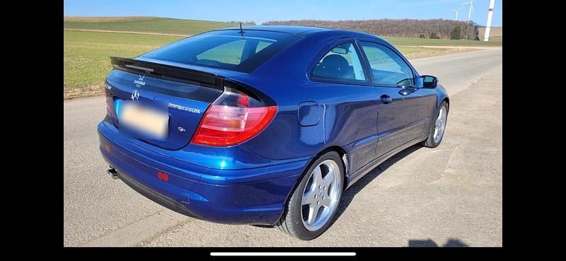 Gebraucht Mercedes C230 192 PS (141 kW) 2002 Blau Coupé