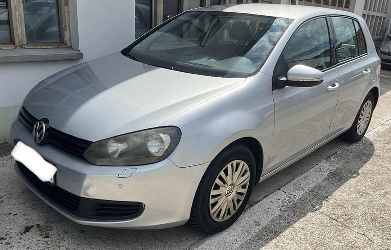 Gebraucht VW Golf VII Style 105 PS (77 kW) 2012 Silber Limousine