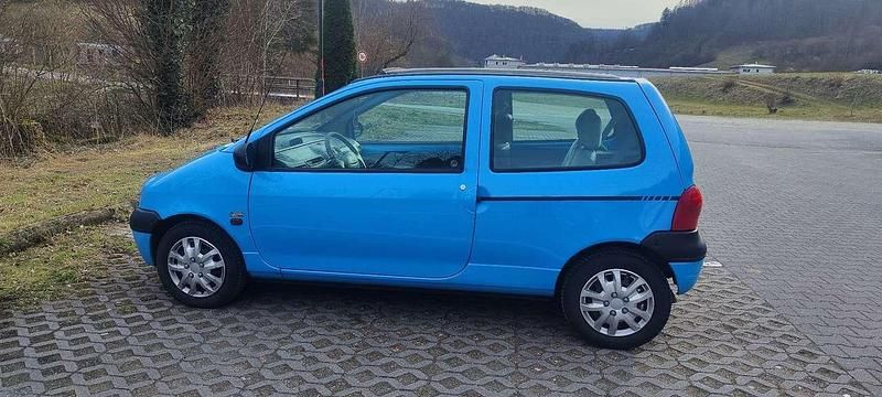 Gebraucht 2000 Renault Twingo Kleinwagen | 1.400 € (Fairer Preis) - Bild 1/4