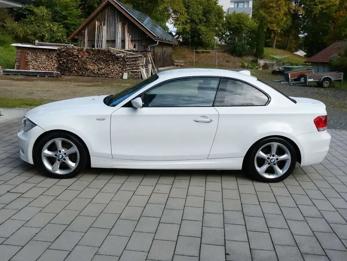 Second-hand BMW 123 Coupé Efficient Dynamics 204 CP (150 kW) 2009 Alb Coupe