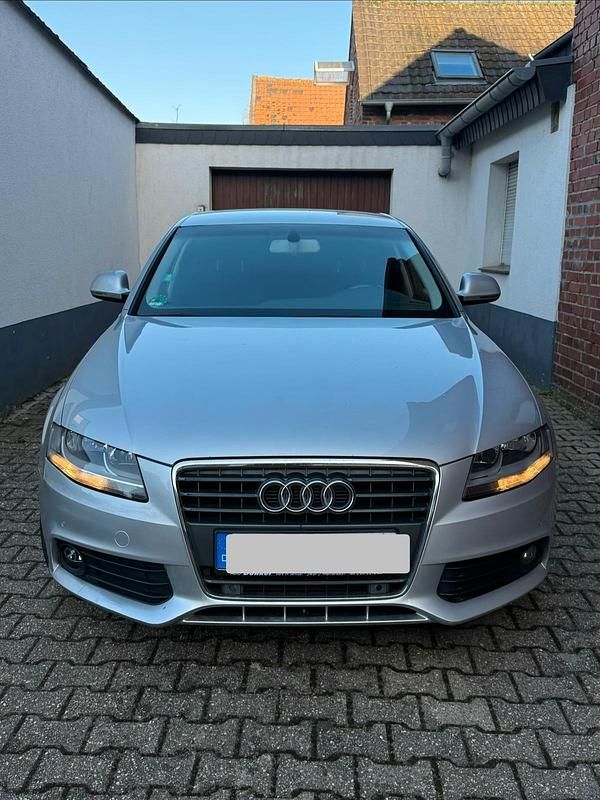 Gebraucht Audi A4 160 PS (117 kW) 2008 Silber Limousine