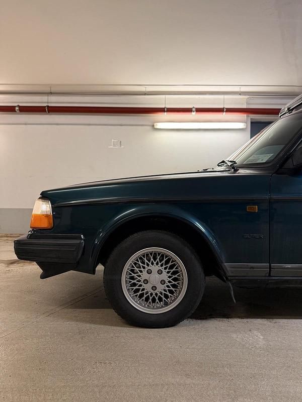 Gebraucht Volvo 245 111 PS (81 kW) 1995 Grün Kombi