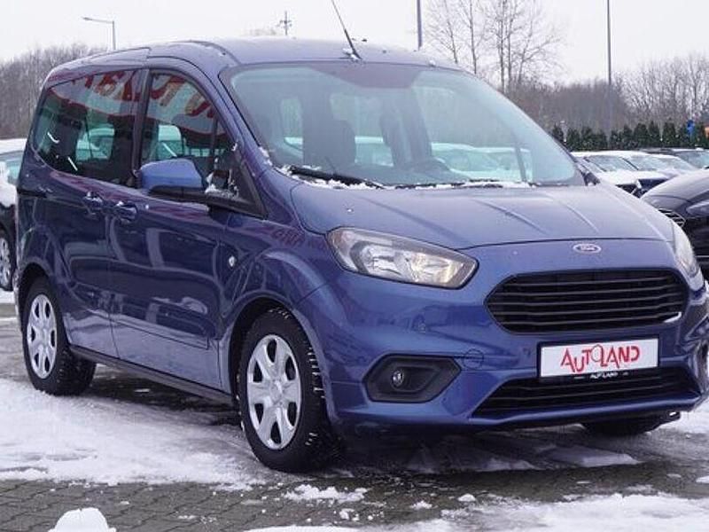 Gebraucht Ford Tourneo Courier 101 PS (74 kW) 2021 Weiß Van / Kleinbus
