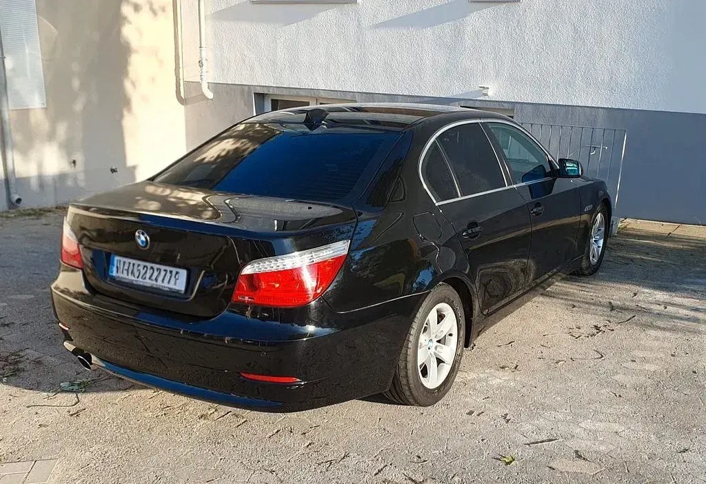 Gebraucht BMW 520 Performance 177 PS (130 kW) 2008 Schwarz Limousine