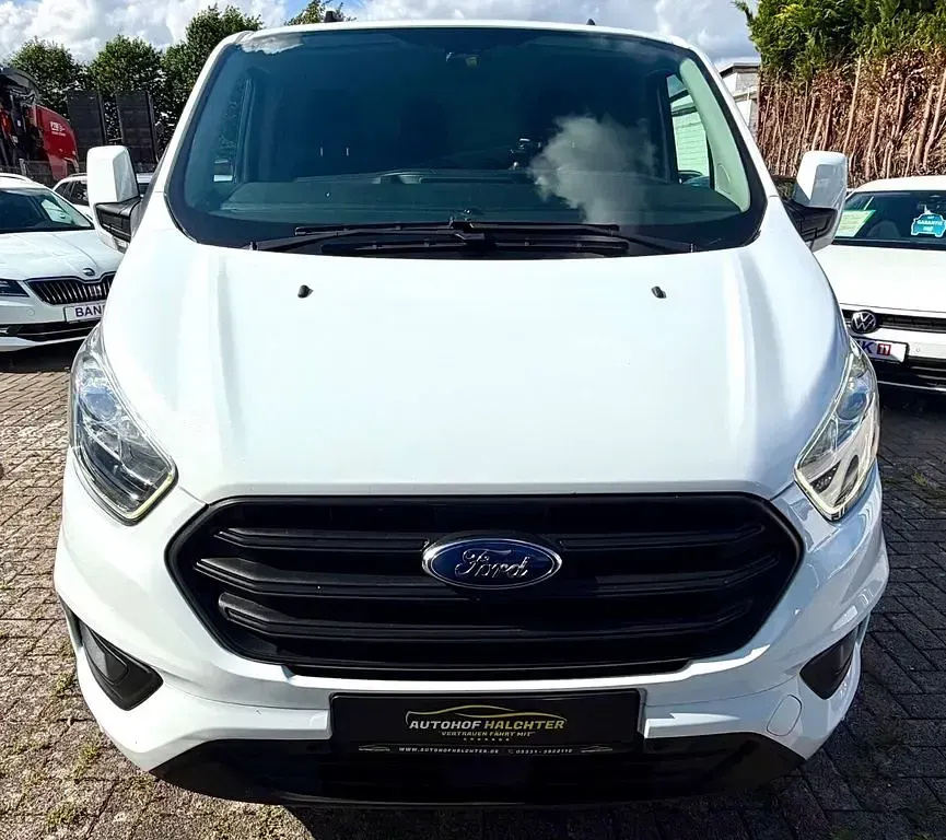 Gebraucht Ford Transit Custom 105 PS (77 kW) 2022 Weiß Van