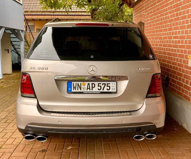 Gebraucht Mercedes ML500 306 PS (225 kW) 2006 Grau SUV