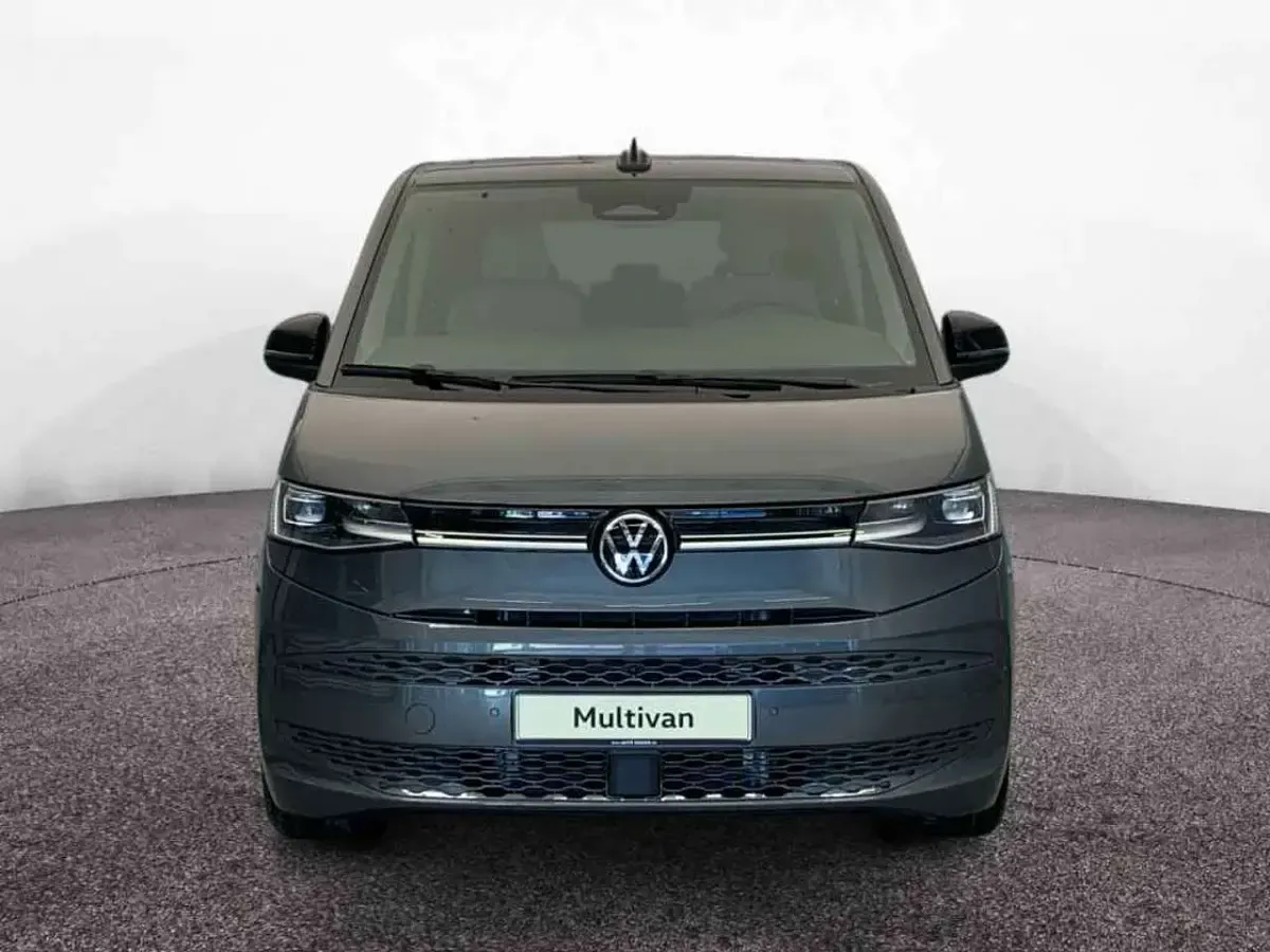 Neu VW Multivan 245 PS (180 kW) 2026 Grau Van / Kleinbus