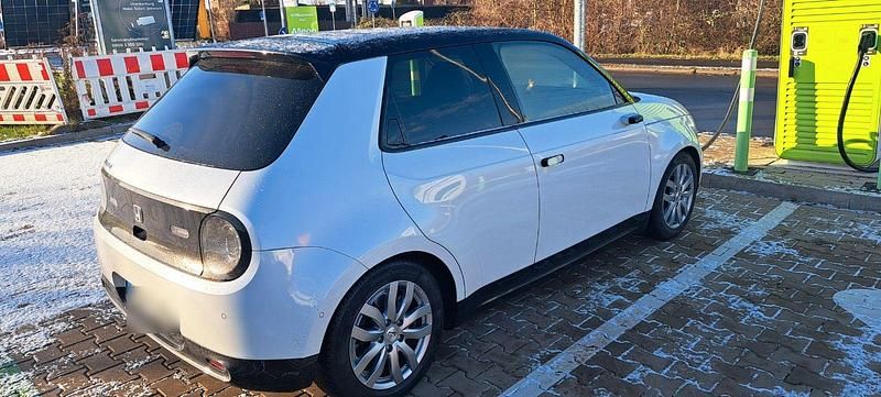 Gebraucht Honda e Advance 114 kW (156 PS) 2021 Weiß Kleinwagen