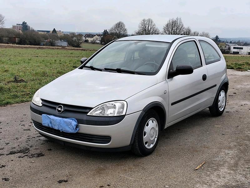 Gebraucht Opel Corsa 59 PS (43 kW) 2001 Silber Kleinwagen