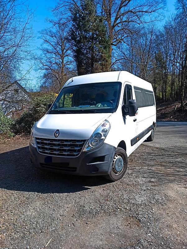 Weiß Gebraucht 2011 Renault Master Van | 8.499 € - Bild 1/4