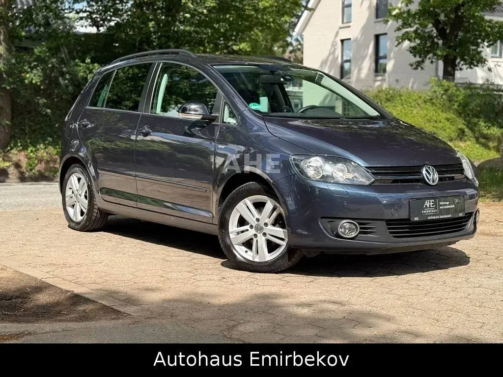 Gebraucht VW Golf Plus Cross Match 86 PS (63 kW) 2012 Blau Van / Kleinbus