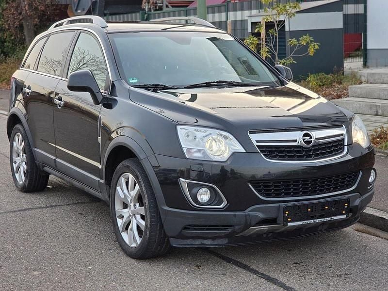 Schwarz Gebraucht 2016 Opel Antara Cosmo SUV | 4.999 € - Bild 1/4