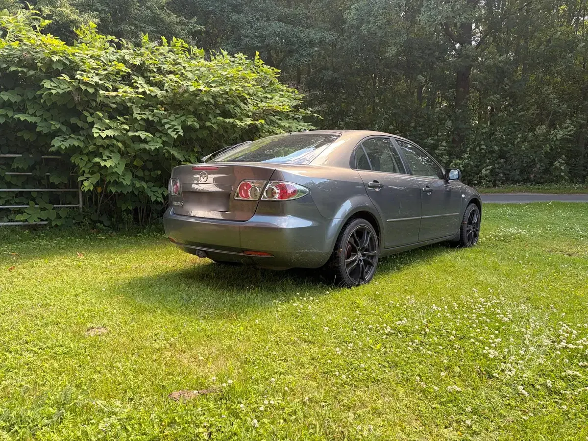 Gebraucht Mazda 6 120 PS (88 kW) 2007 Grau Limousine