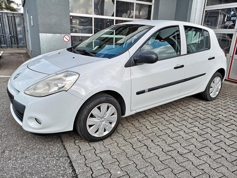 Gebraucht Renault Clio II Expression 75 PS (55 kW) 2010 Weiß Kleinwagen