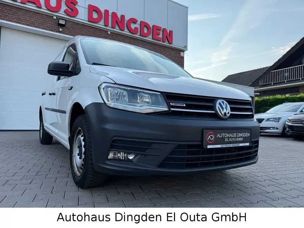 Second-hand VW Caddy 122 CP (89 kW) 2020 Alb Monovolum