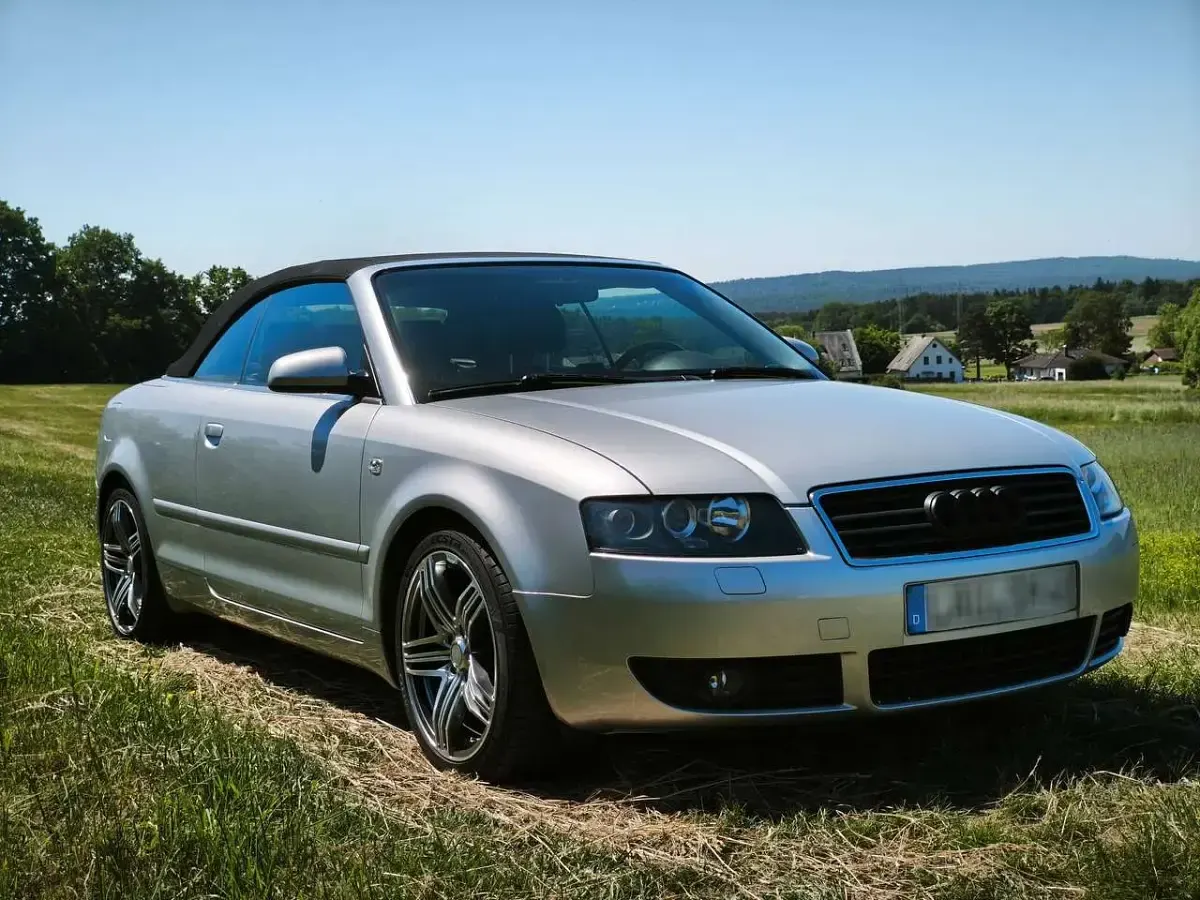 Gebraucht Audi A4 Cabriolet Comfort 170 PS (125 kW) 2002 Silber Cabrio