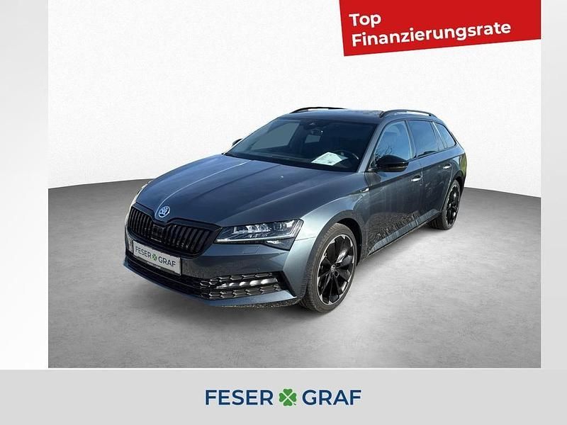 Quarzgrau metallic Gebraucht 2022 Skoda Superb SportLine Kombi | 33.950 € (Fairer Preis) - Bild 1/4