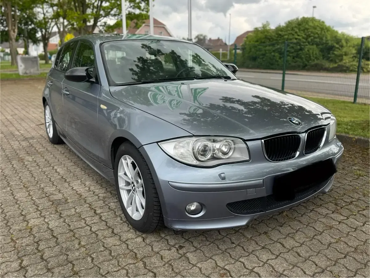 Gebraucht BMW 120 110 PS (80 kW) 2005 Silber Kleinwagen