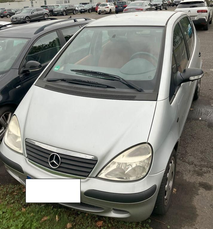 Silber Gebraucht 2004 Mercedes A170 Classic Van / Kleinbus | 600 € (Superpreis) - Bild 1/4
