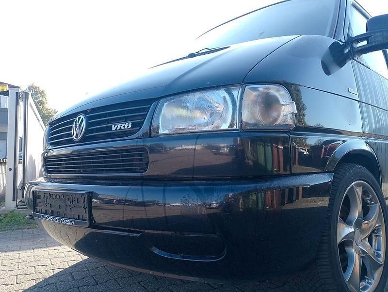 Gebraucht VW Caravelle Business 147 PS (108 kW) 1999 Schwarz Van / Kleinbus