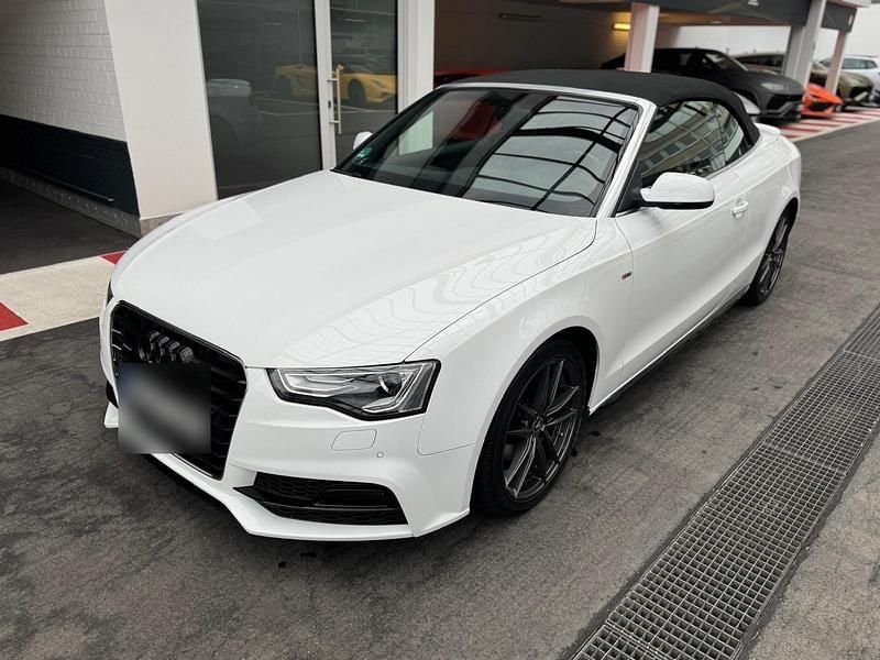 Weiß Gebraucht 2016 Audi A5 Cabriolet Cabrio | 17.999 € (Guter Preis) - Bild 1/4