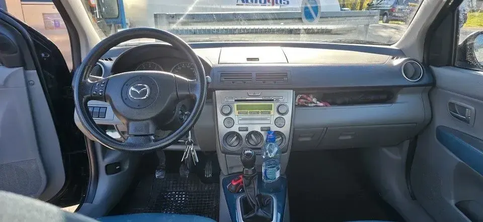 Second-hand Mazda 2 80 CP (58 kW) 2004 Hatchback