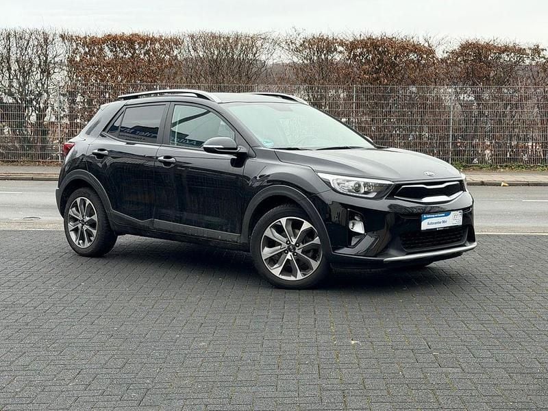 Schwarz Gebraucht 2020 Kia Stonic Vision SUV | 12.890 € (Guter Preis) - Bild 1/4