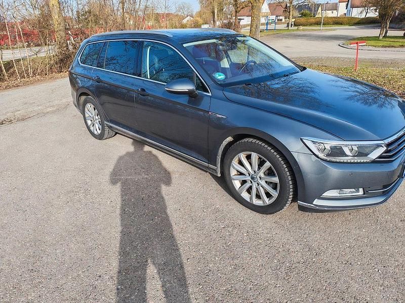 Gebraucht VW Passat Highline 190 PS (139 kW) 2015 Limousine
