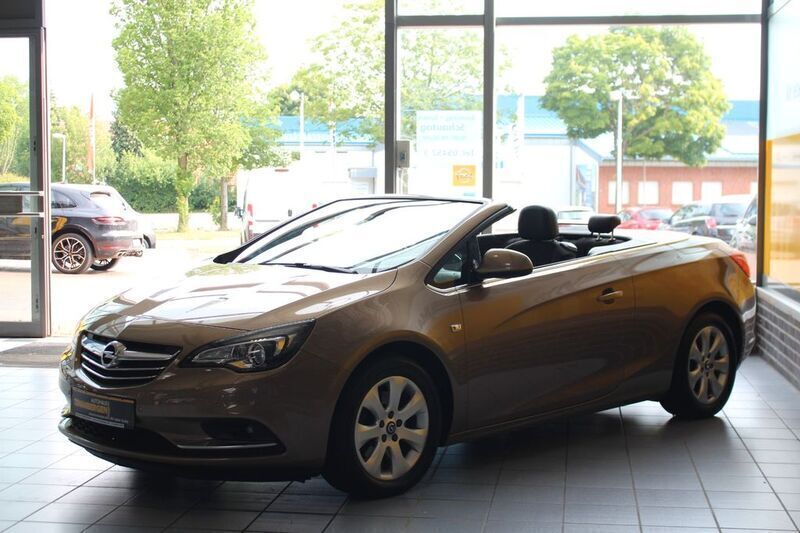 Gebraucht Opel Cascada Innovation 170 PS (125 kW) 2013 Gold Cabrio