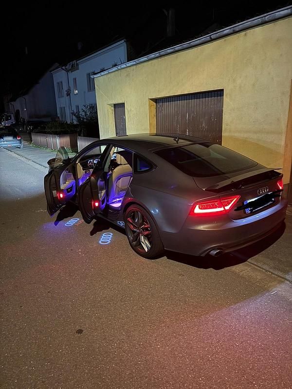 Second-hand Audi A7 250 CP (183 kW) 2013 Hatchback