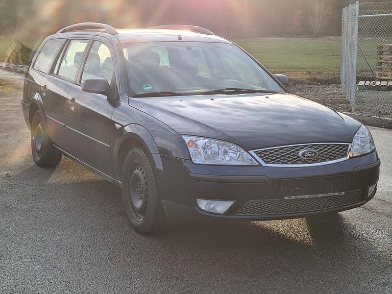 Gebraucht Ford Mondeo Ambiente 110 PS (80 kW) 2006 Blau Kombi