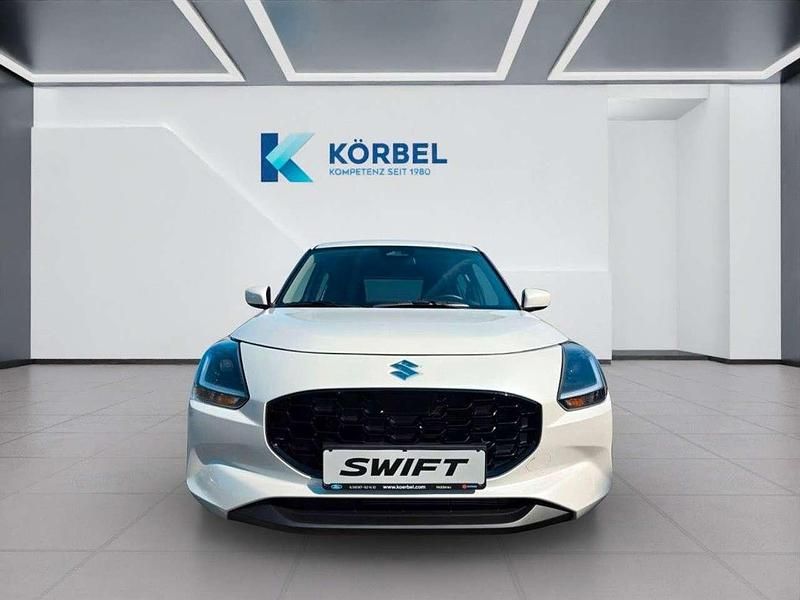 Neu Suzuki Swift Club 83 PS (61 kW) 2026 Weiß Kleinwagen