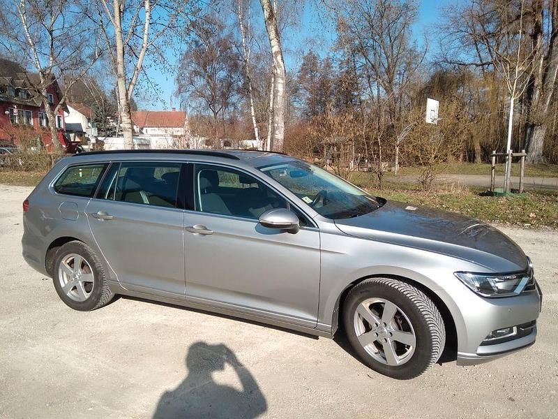 Gebraucht VW Passat Comfortline 150 PS (110 kW) 2017 Silber Kombi