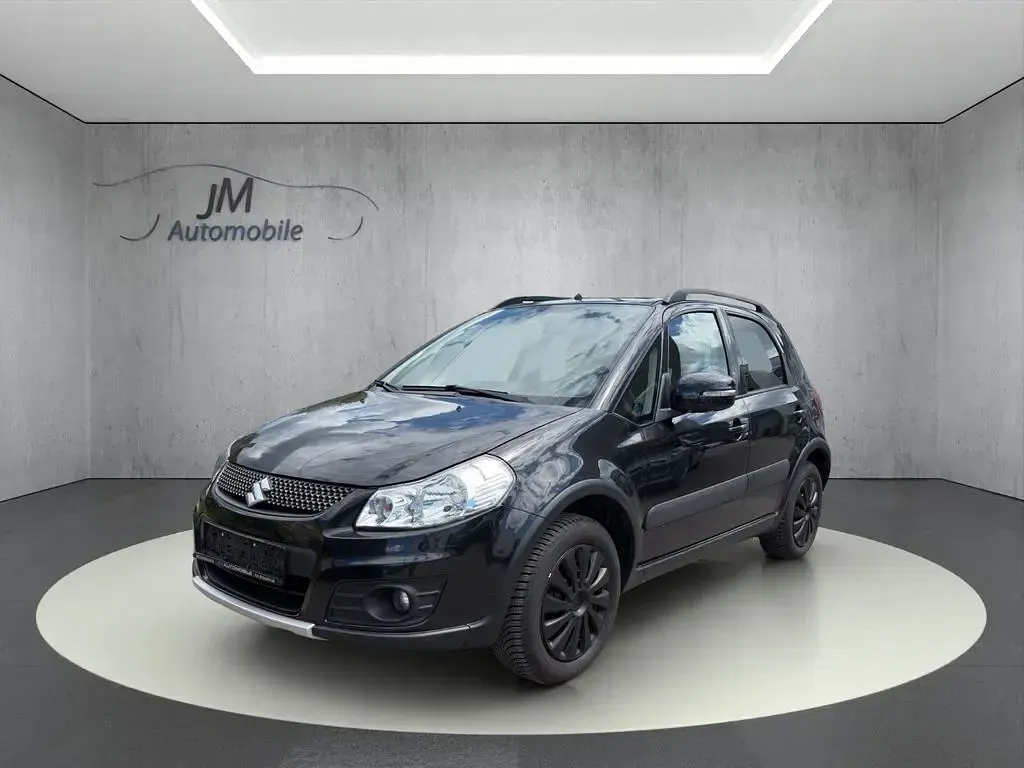 Gebraucht Suzuki SX4 120 PS (88 kW) 2012 Schwarz SUV