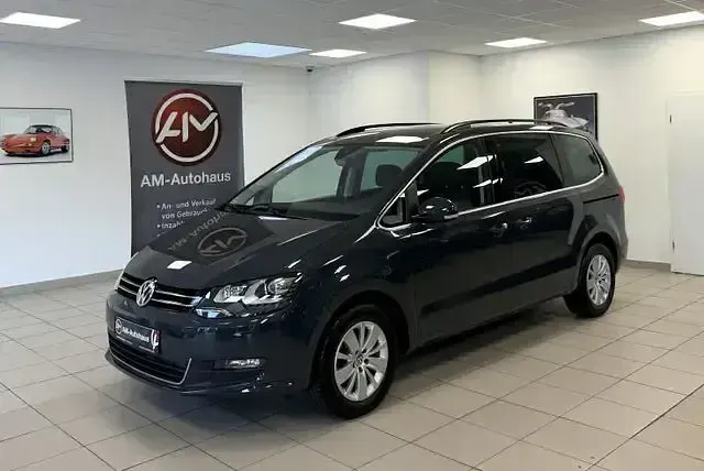 Gebraucht VW Sharan Comfortline 150 PS (110 kW) 2022 Andere Van / Kleinbus