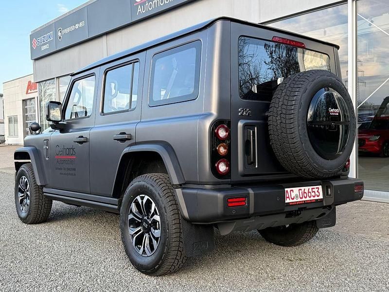 Neu BAW 212 166 PS (122 kW) 2025 Grau SUV