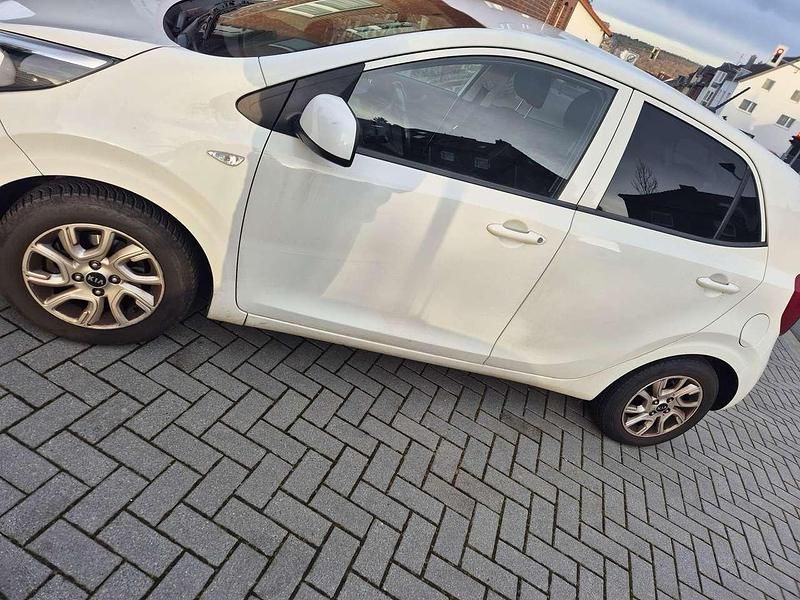 Gebraucht Kia Picanto DREAM-TEAM Edition 69 PS (50 kW) 2018 Weiß Kleinwagen