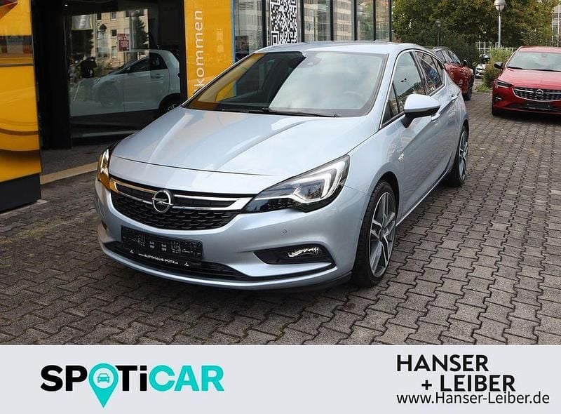 Silber Gebraucht 2015 Opel Astra Innovation Limousine | 11.990 € (Guter Preis) - Bild 1/4