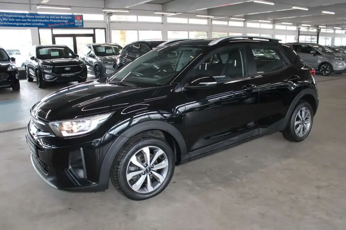 Gebraucht Kia Stonic Vision 101 PS (74 kW) 2025 Schwarz SUV