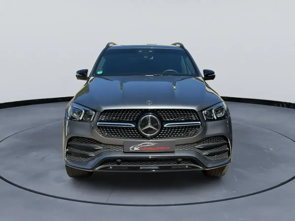 Gebraucht Mercedes GLE400 AMG line 330 PS (242 kW) 2022 Grau SUV
