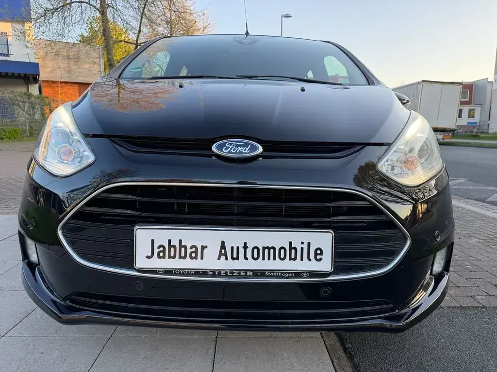 Gebraucht Ford B-MAX Titanium 105 PS (77 kW) 2013 Schwarz Van / Kleinbus