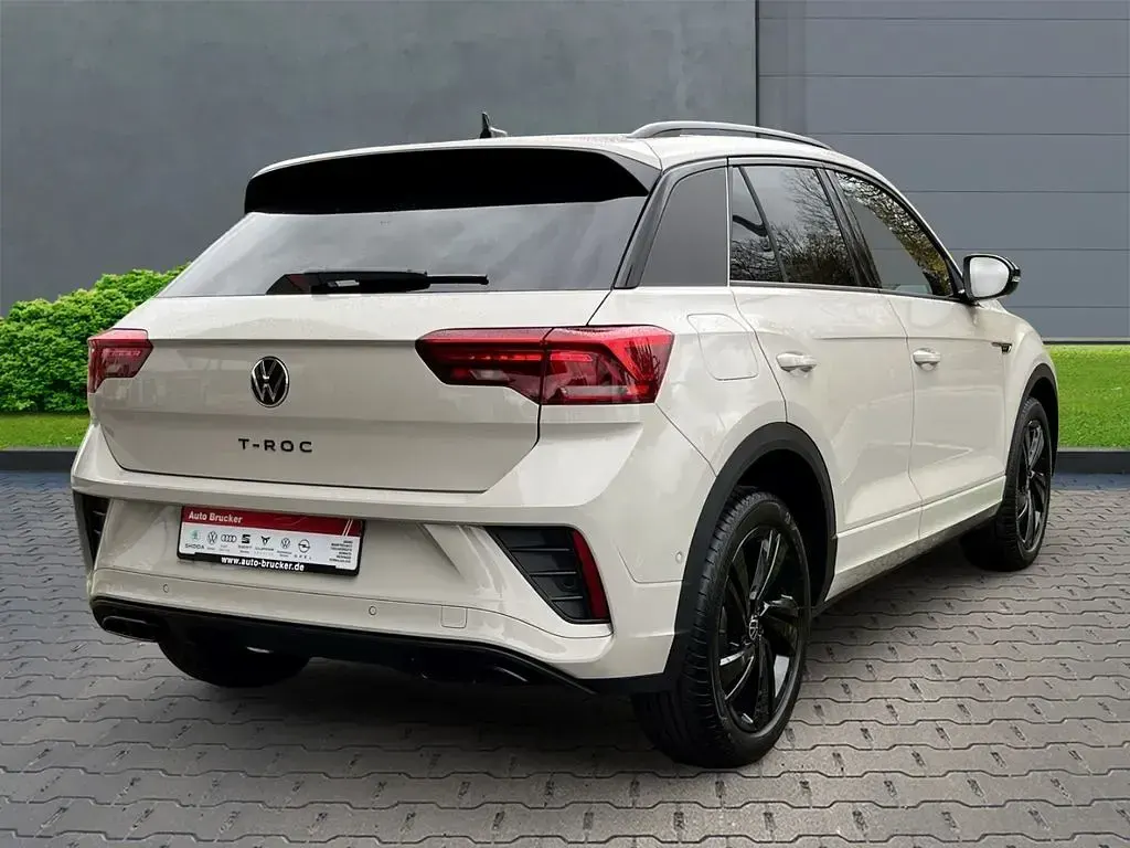 Gebraucht VW T-Roc IQ Drive 116 PS (85 kW) 2025 Grau SUV