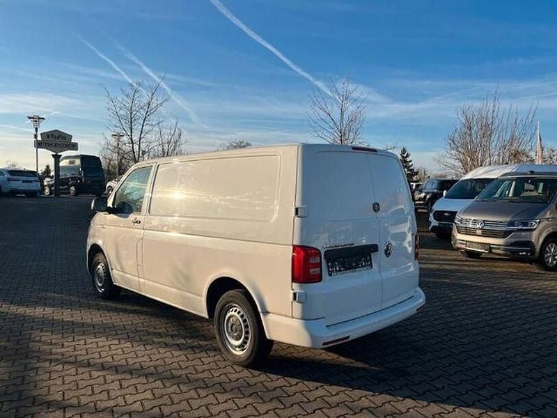 Gebraucht VW T6 102 PS (75 kW) 2017 Candyweiss Van