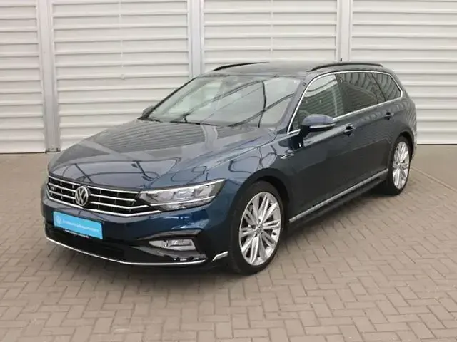 Gebraucht VW Passat Business 190 PS (139 kW) 2019 Blau Kombi